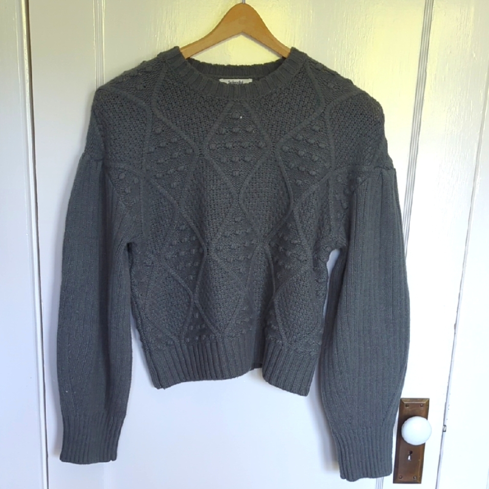 Splendid Cropped Grey / Green Textured Knit Sweater Size M